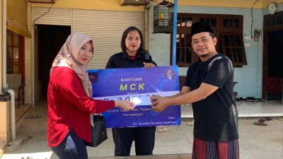 Wahyu Budianto Ayunda Salurkan Bantuan MCK di Ponpes Syekh Abdurrahman Rabah Pamekasan
